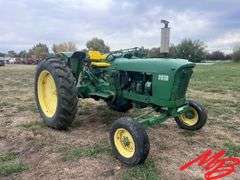 John Deere  2010 Tractor