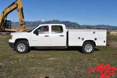 2012  GMC  2500 Crew Cab 4x4 Service Pickup