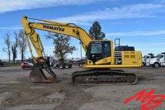 2018  Komatsu  PC210LC-11  Excavator w/ Hydraulic Thumb
