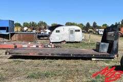 Steel Flatbed 17'9x8' w/Metal Toolbox