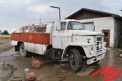 Dodge  600 Fuel Truck, 1500 gallon