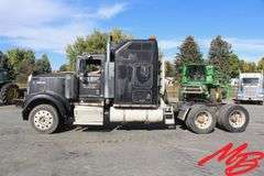 1996  Kenworth  W900 Semi Truck