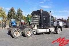1996  Kenworth  W900 Semi Truck