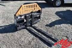 2025 Wolverine Hydraulic Skid Steer Forks (New)