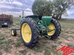John Deere  2010 Tractor