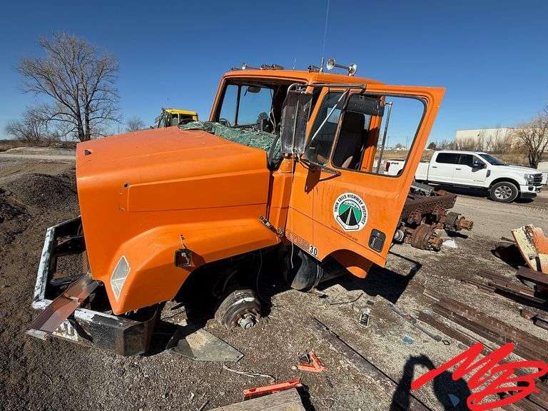 1992 Freightliner Truck Wreck Musser Bros Inc