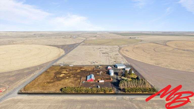 2082 E. Neergaard Rd. Ritzville WA - $849,000 - 11.46 Acres - image 2