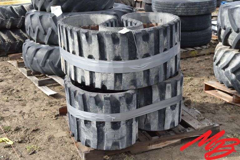 Used 18" Rubber Tracks