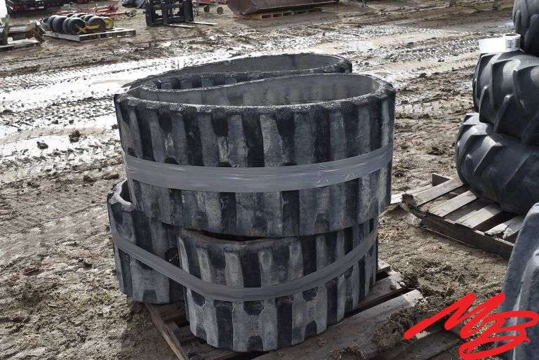 Used 18" Rubber Tracks