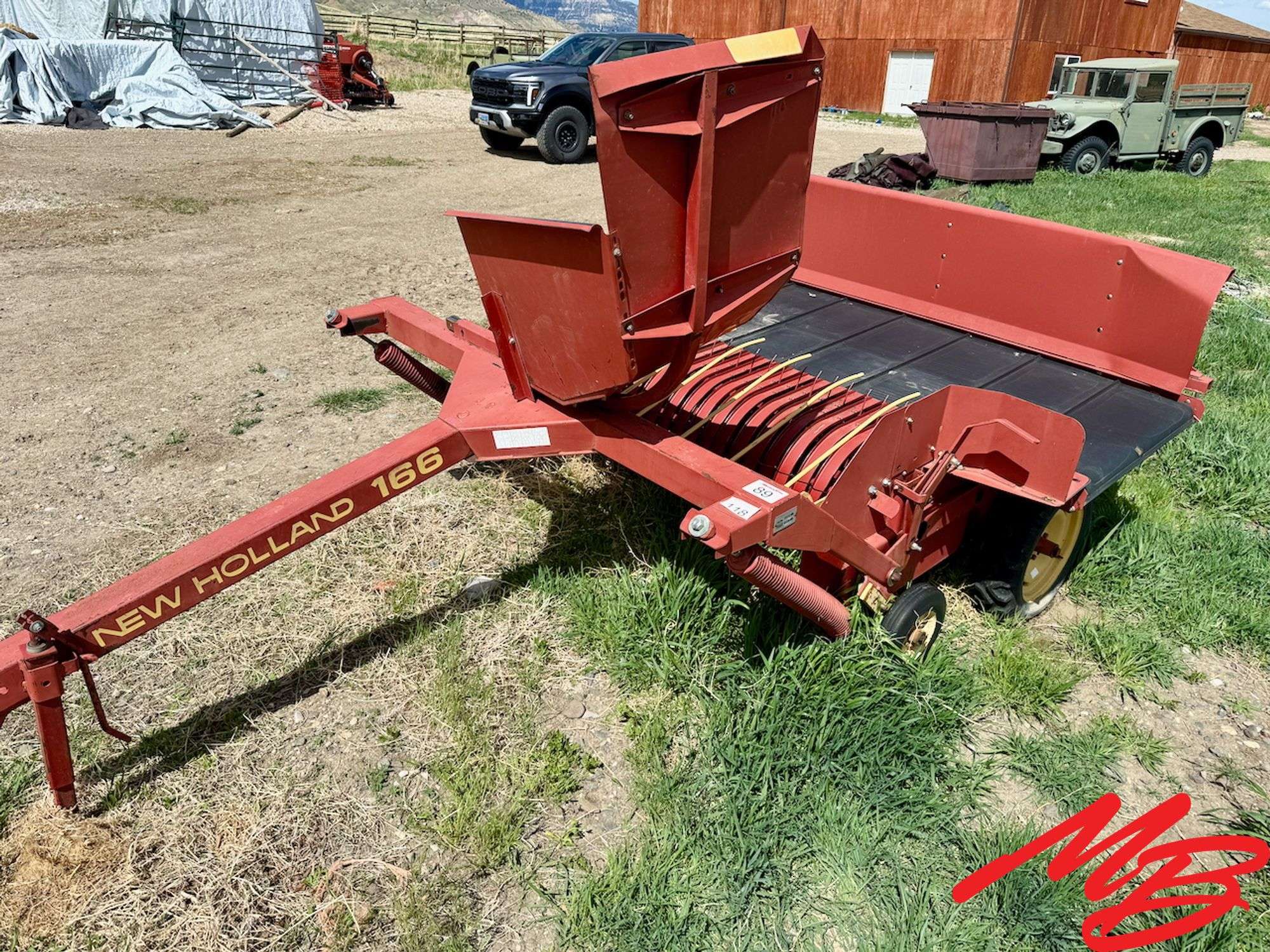 New Holland 166 Hay Inverter