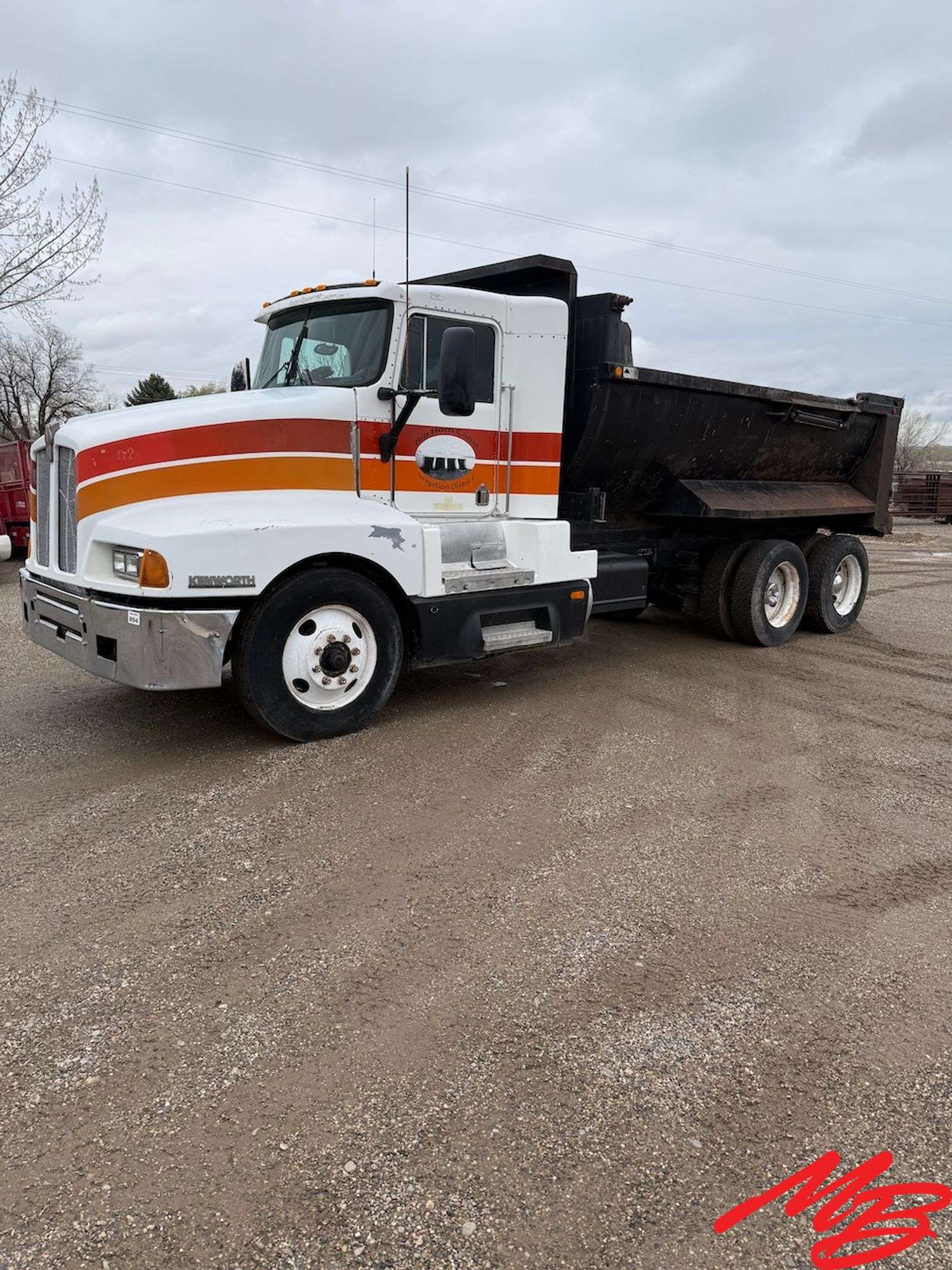 1992 Kenworth T600 Dump Truck, 012,938 OMR