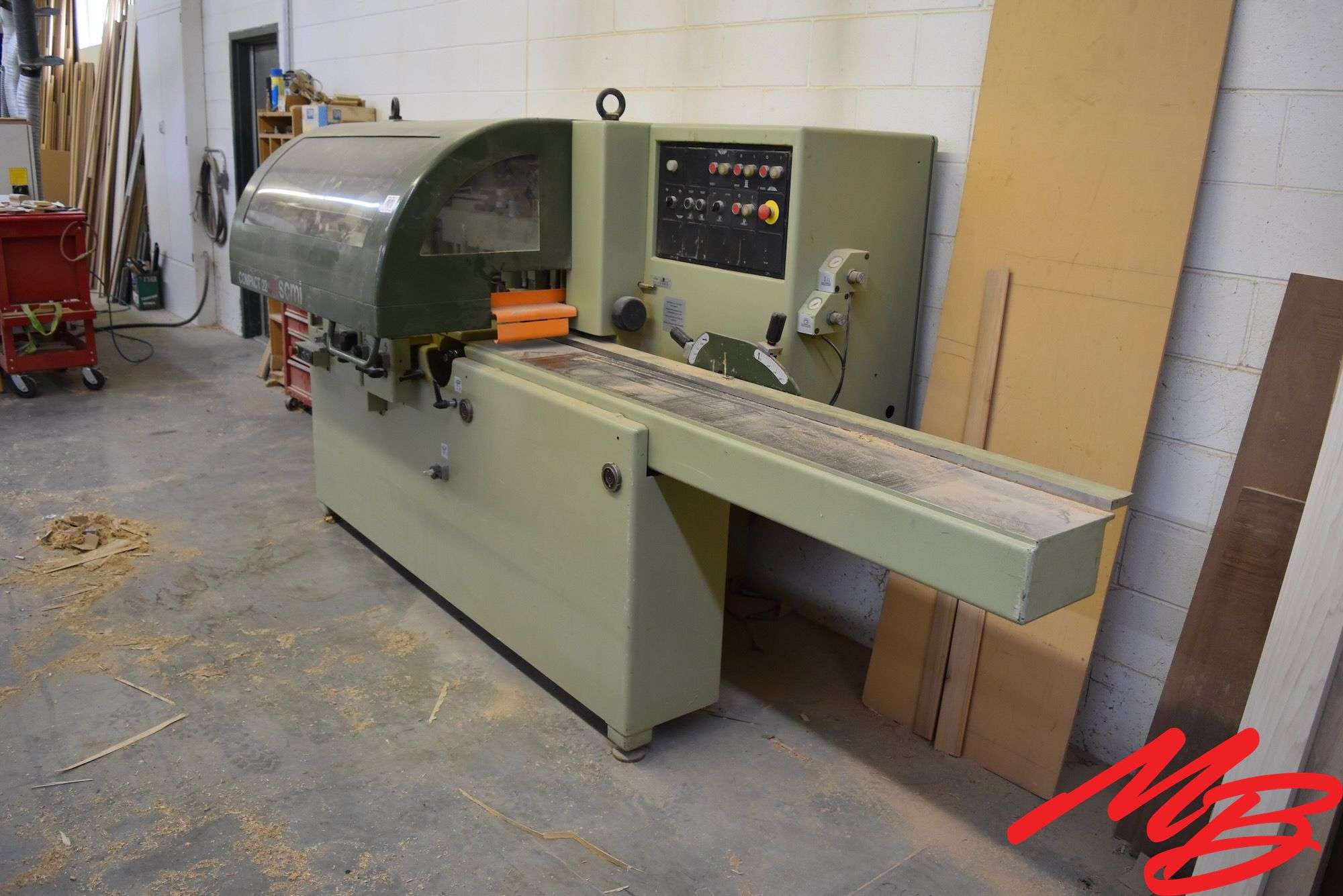 1999 Compact 22 Semi Molder