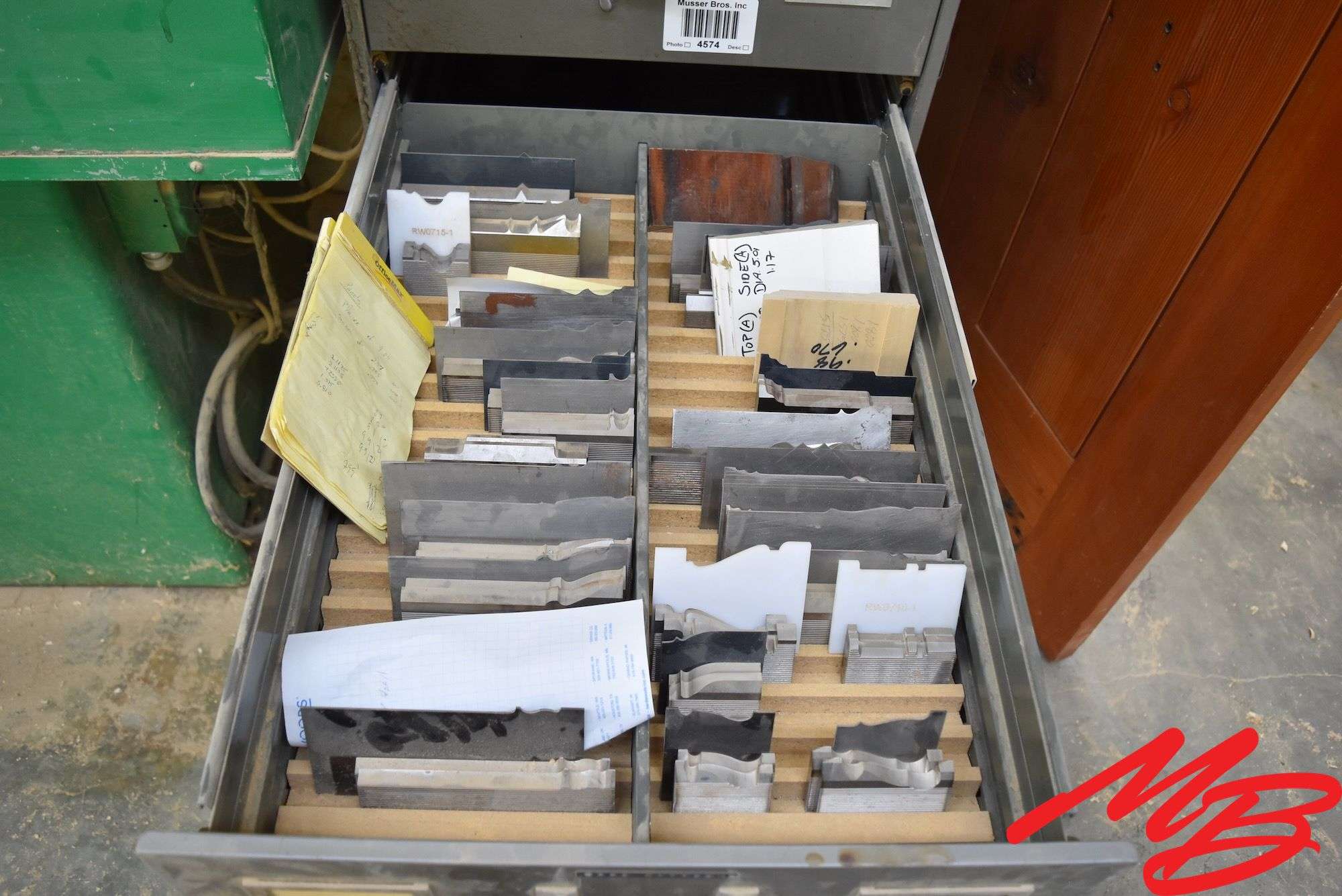Molder Drawer Lot, High Speed Steel Base Pattern Molding Bits