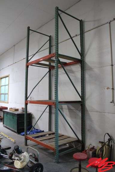 Pallet Racking, (2) Uprights 13'7"x42", (6) Horizontals 5'