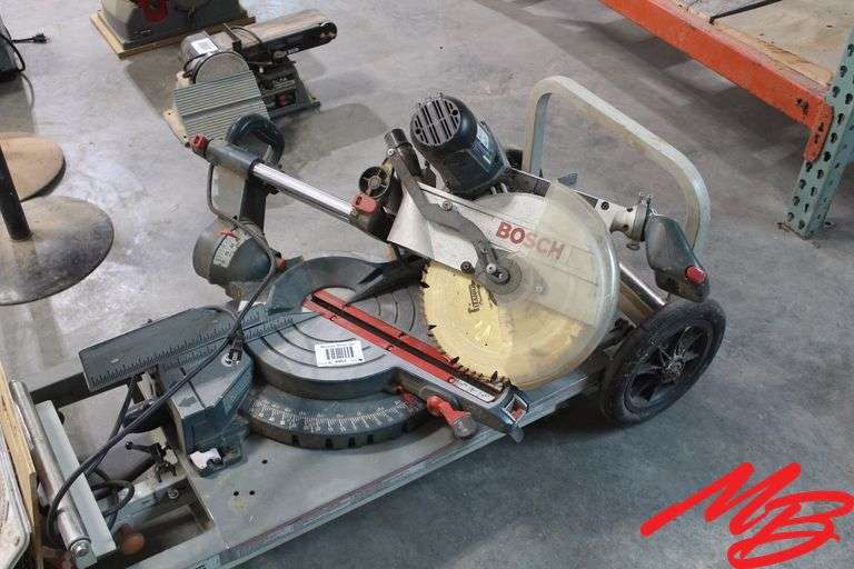 Bosch Sliding Compound Miter Saw w/Ridgid Portable Stand