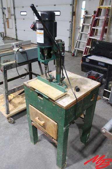 Grizzly Mortising Machine