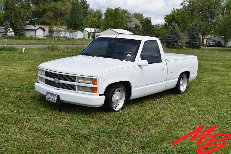 1990 Chevy 1500 Regular Cab Short Box Pickup