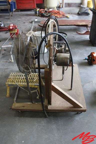 (2) Fans, Metal Step Stool