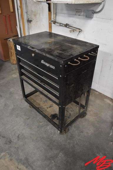 Snap-On Rolling Tool Chest 32.5x20.5x43 w/Assorted Tools