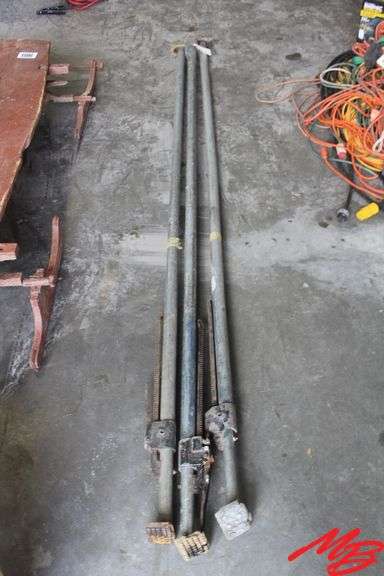 (3) 8' Shoring Poles