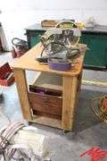 DeWalt 12" Compound Miter Saw w/Table