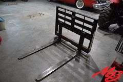 Skidsteer Pallet Forks, 48" Forks, Skidsteer Mount