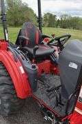 Mahindra 1635 HST Tractor w/1635 L Loader