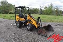 2020 Schaffer 2428 Mini Articulating Loader