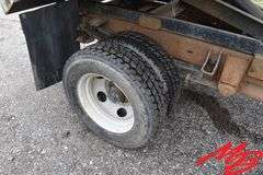 1997 Chevy 3500 HD Regular Cab 2WD Dump Truck