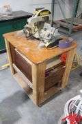 DeWalt 12" Compound Miter Saw w/Table