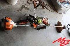 Stihl IS240 Weedeater w/Extra String & Shoulder Carry