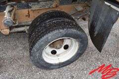 1997 Chevy 3500 HD Regular Cab 2WD Dump Truck
