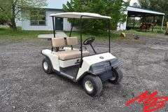 E-Z-Go Golf Cart