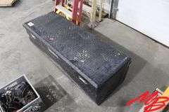 UWS Pickup Toolbox, 47"x20"x19 w/Moving Blankets