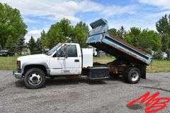 1997 Chevy 3500 HD Regular Cab 2WD Dump Truck