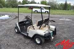 E-Z-Go Golf Cart