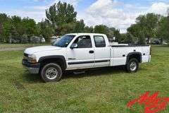 2001 Chevy 2500HD Extended Cab Long Box 4x4 Pickup