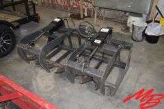 Titan 60" Grapple Skidsteer Attachment