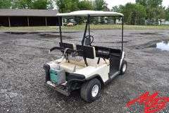 E-Z-Go Golf Cart