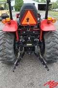 Mahindra 1635 HST Tractor w/1635 L Loader