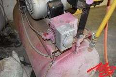 Air Compressor w/Hose Reel