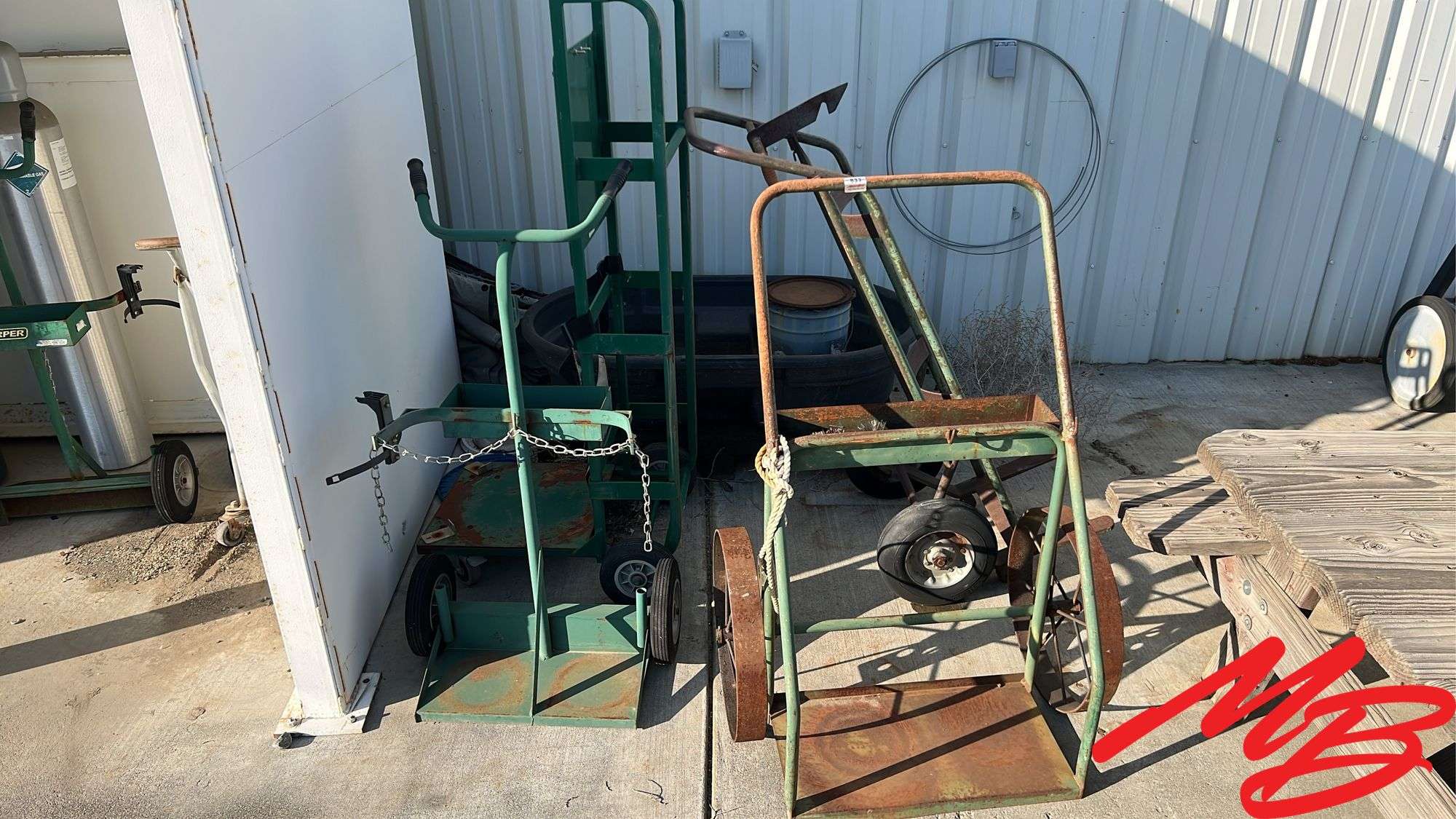 (4) Welding Tank Rack Assortment