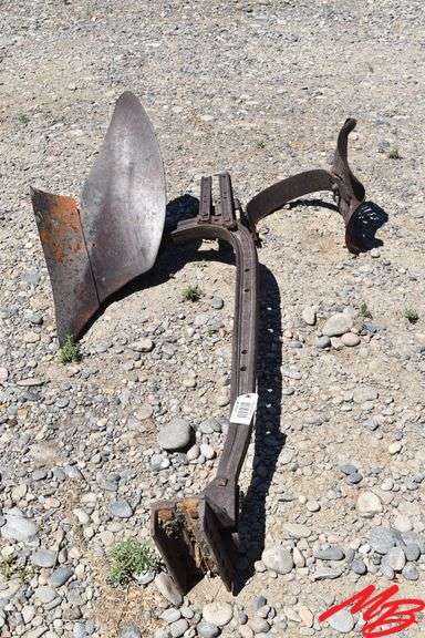 Antique John Deere 273 Plow