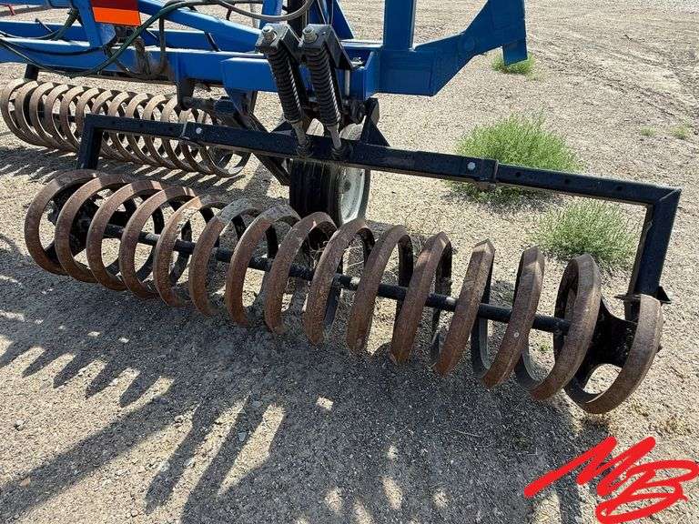 34' New Holland SG110 FlexiCoil Packer