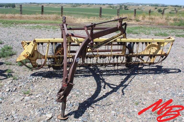New Holland 256 Side Delivery Rake 10'