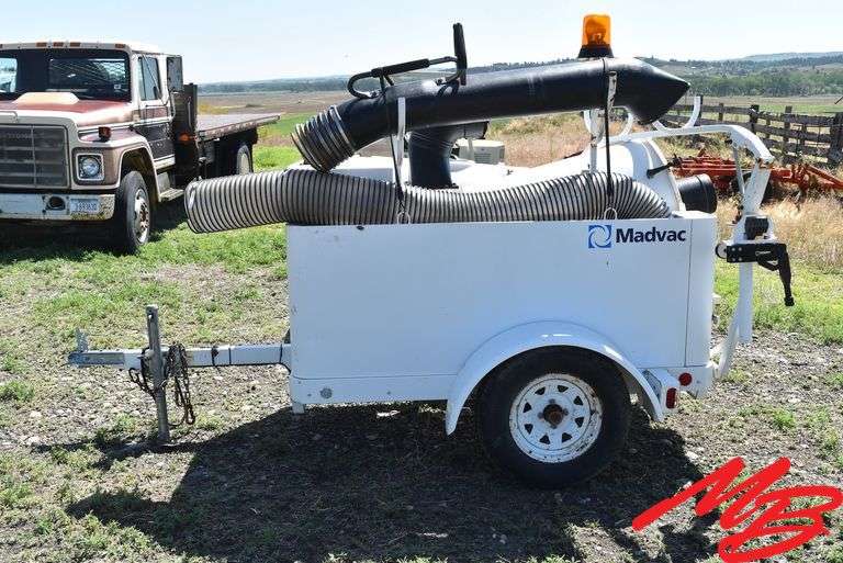 Madvac 61-Delta Vac Trailer