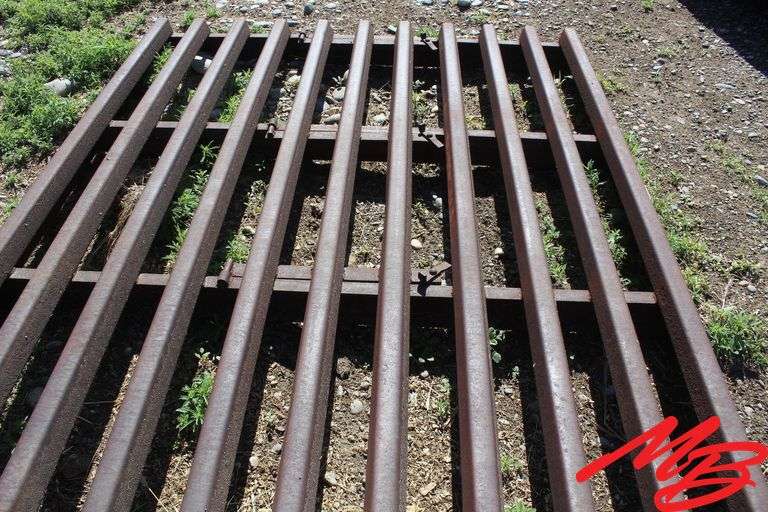 Cattle Guard 8'x 78"x 8" w/24" Flip UP for Clean Out