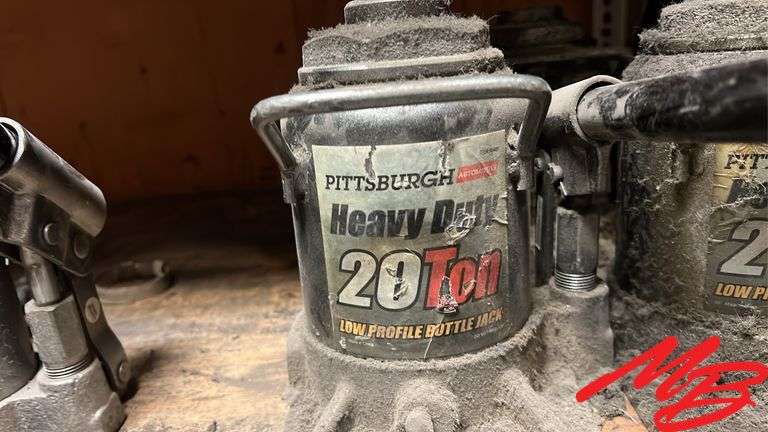 20 Ton Low Profile Bottle Jacks