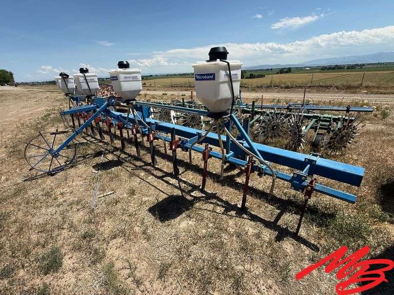 24' Tool Bar w/Microband Incorporators