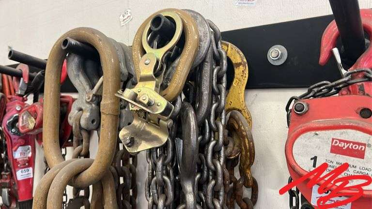 Chains with Hooks